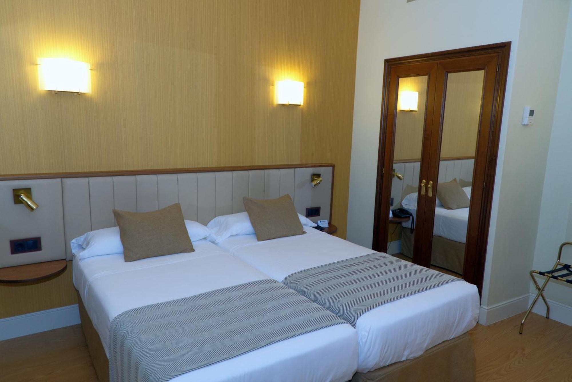 Hospedium Hotel Los Condes Madrid Bilik gambar