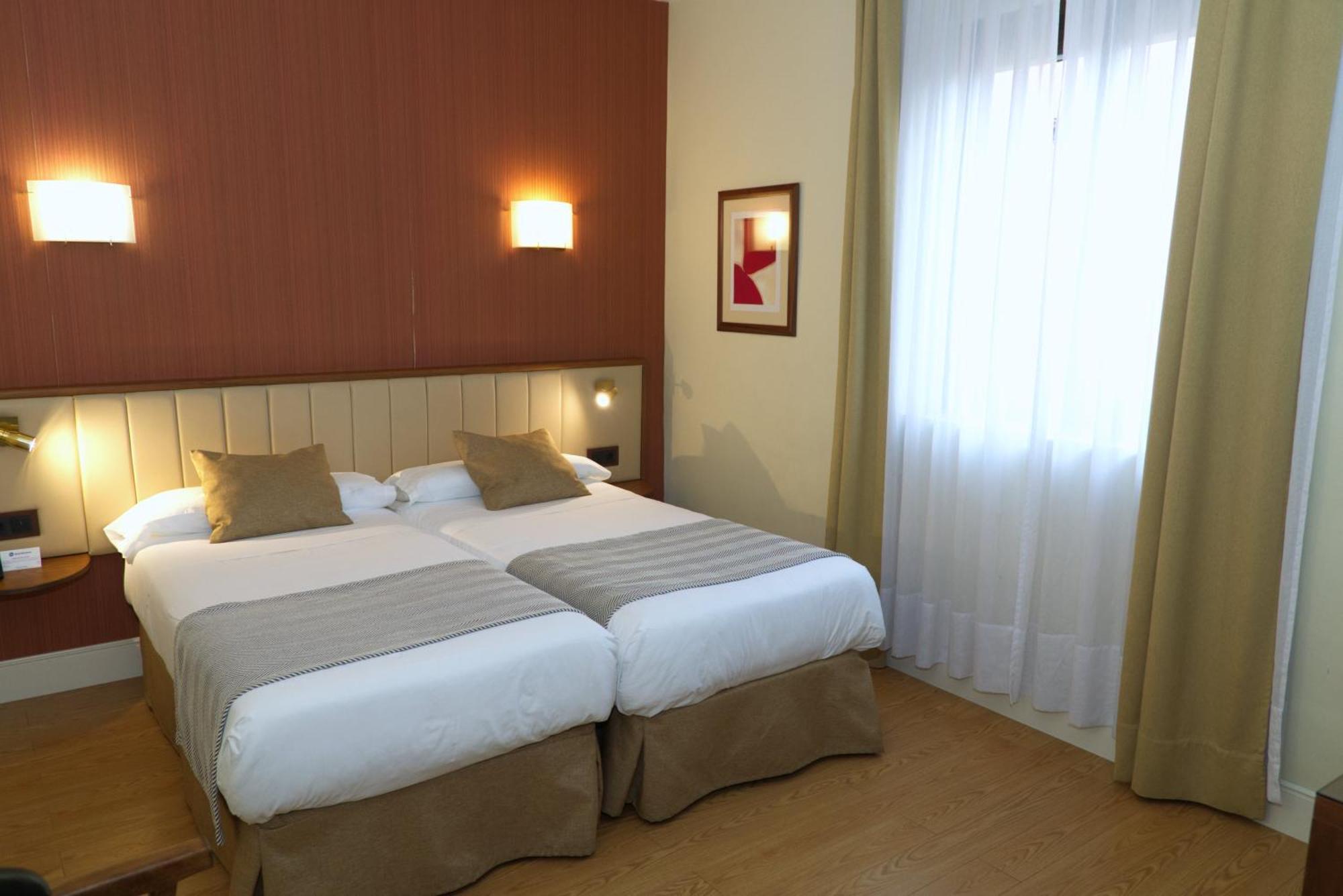 Hospedium Hotel Los Condes Madrid Bilik gambar